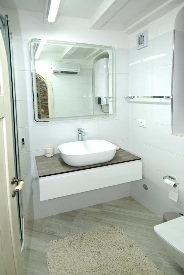 Apartment Sanjin More Antique บัชกา ภายนอก รูปภาพ